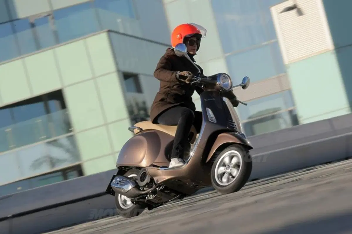 Vespa Primavera (7)