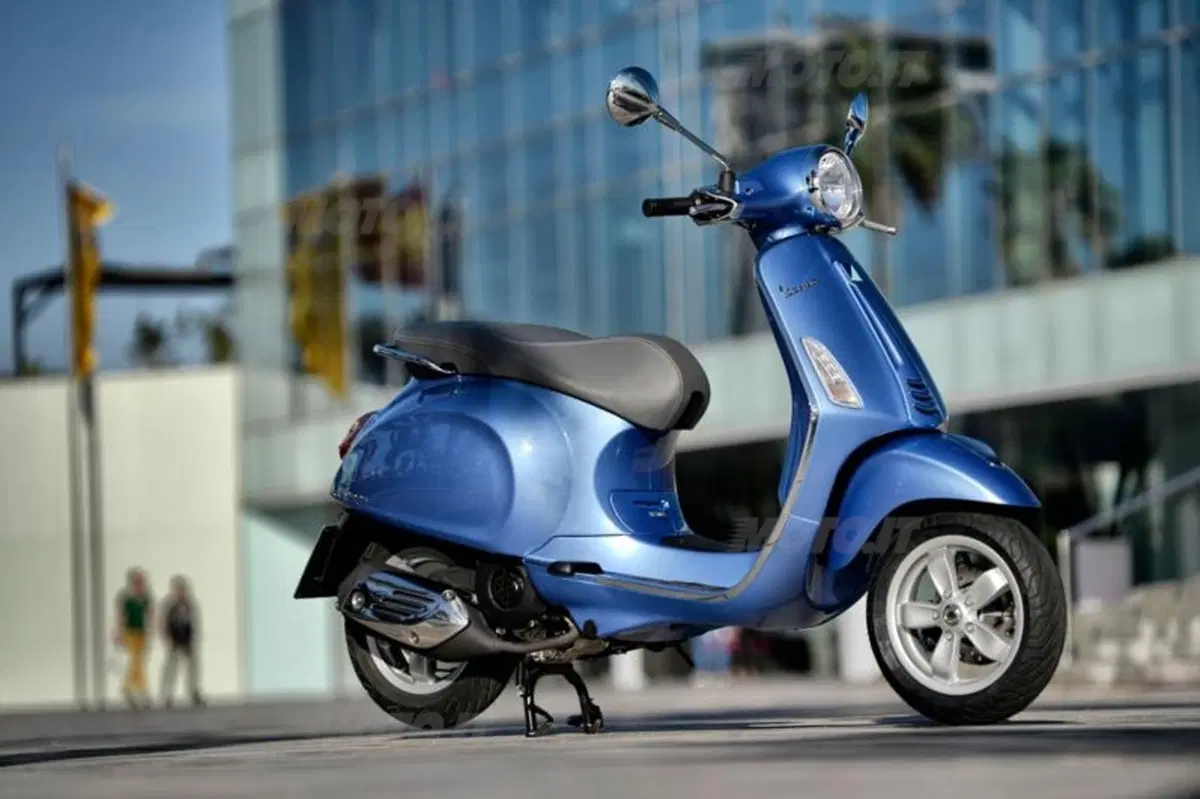 Vespa Primavera (12)