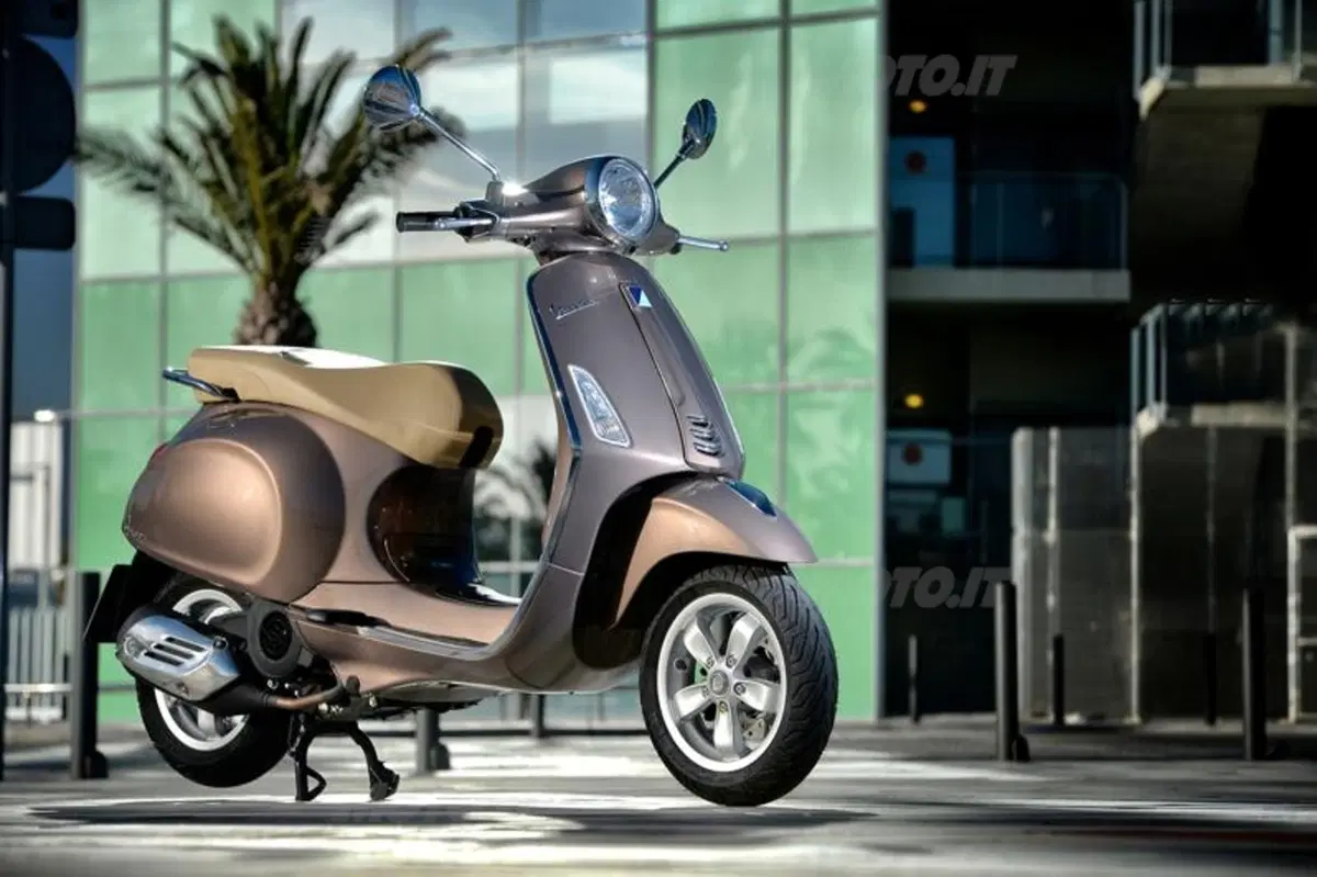 Vespa Primavera (16)
