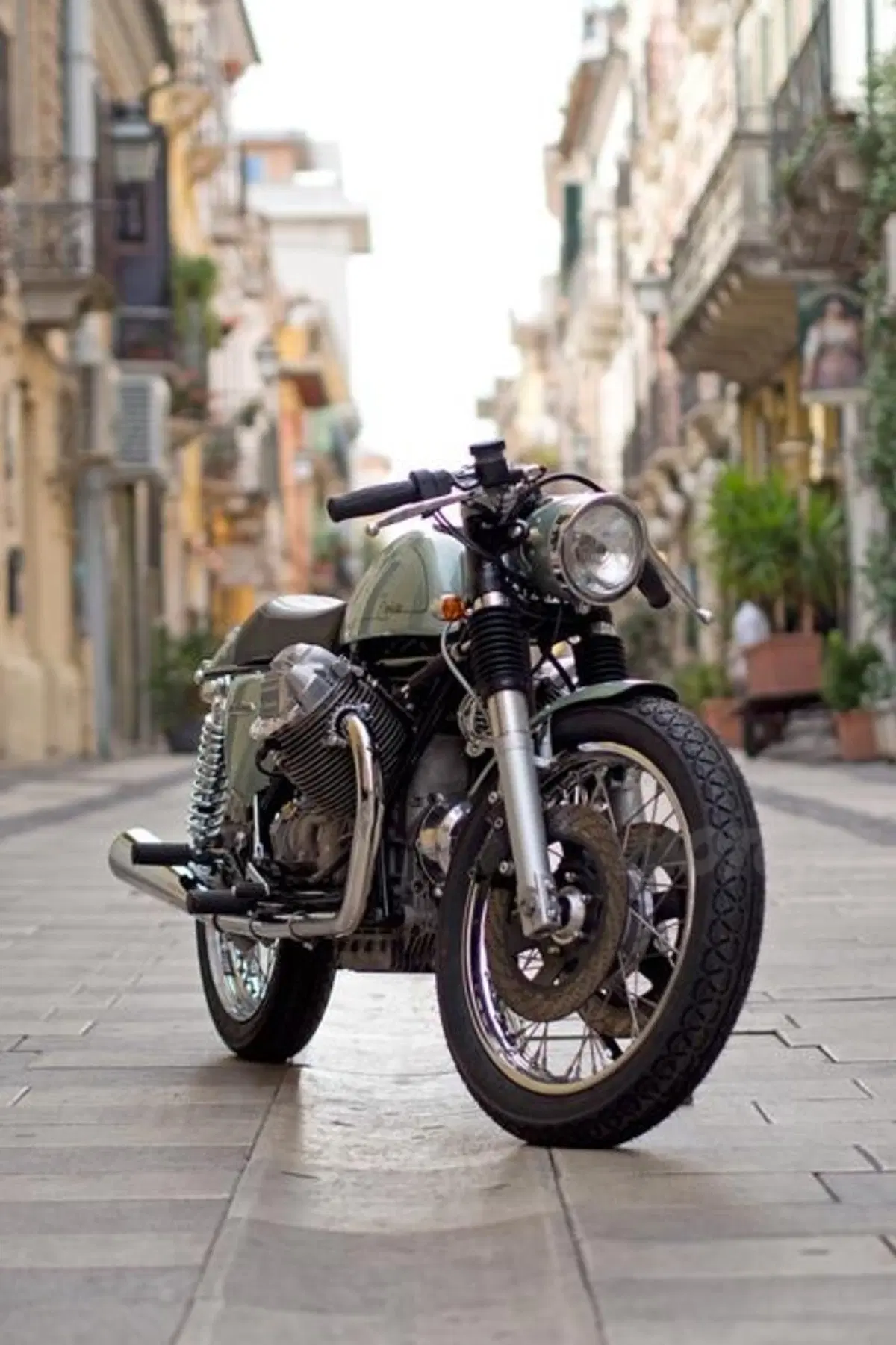 Moto Guzzi Eroica Officine Rossopuro