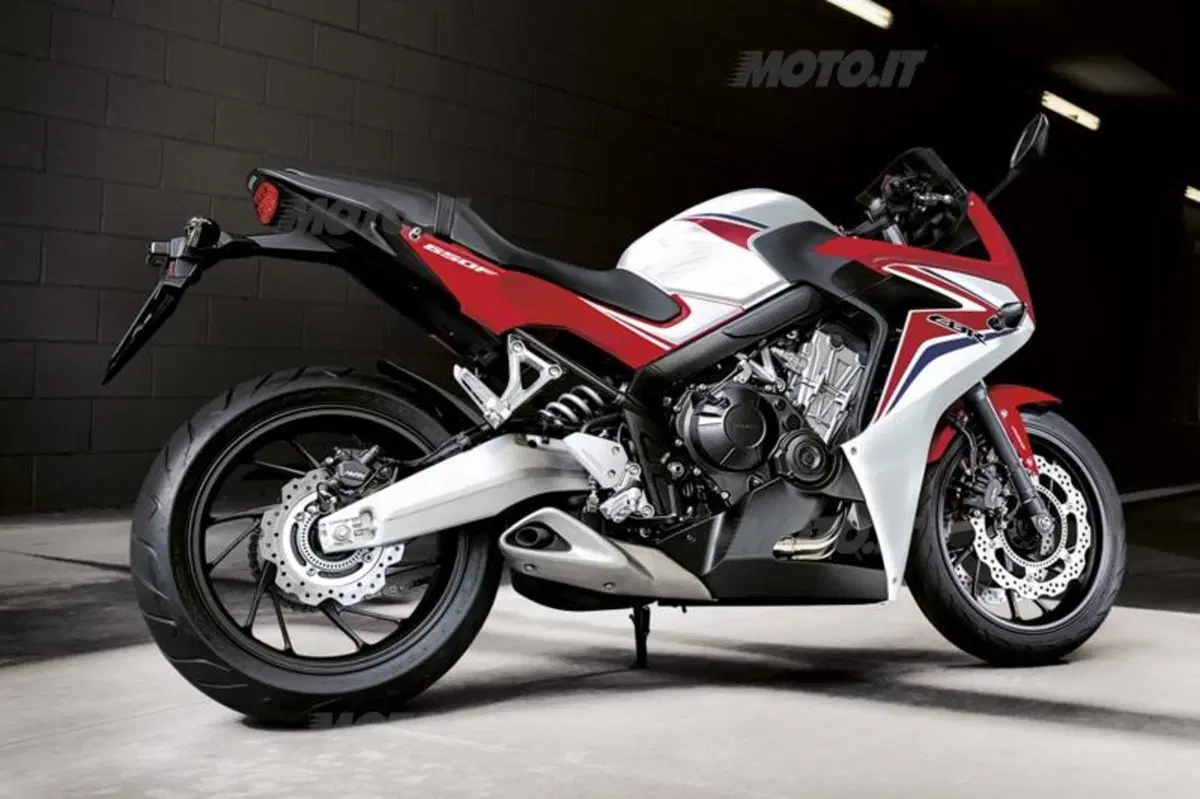 EICMA 2013: Teshiro Goto, Honda “Le nuove 650 sono più facili e leggere”  (4)
