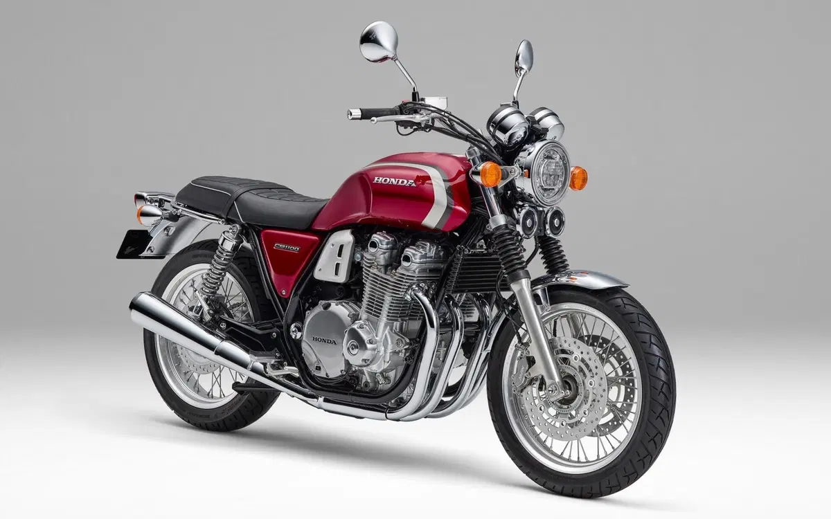 Honda CB1100, due nuove versioni "Final Edition"