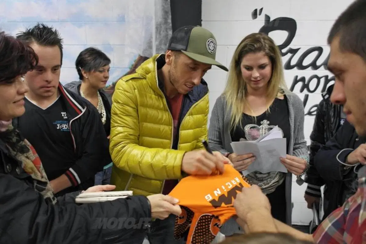 Tony Cairoli. Non solo piste e appuntamenti formali (7)