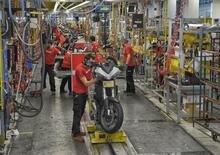 GreenPass e lavoro, Ducati Motor provvede da sola: pagherà i tamponi ai dipendenti 