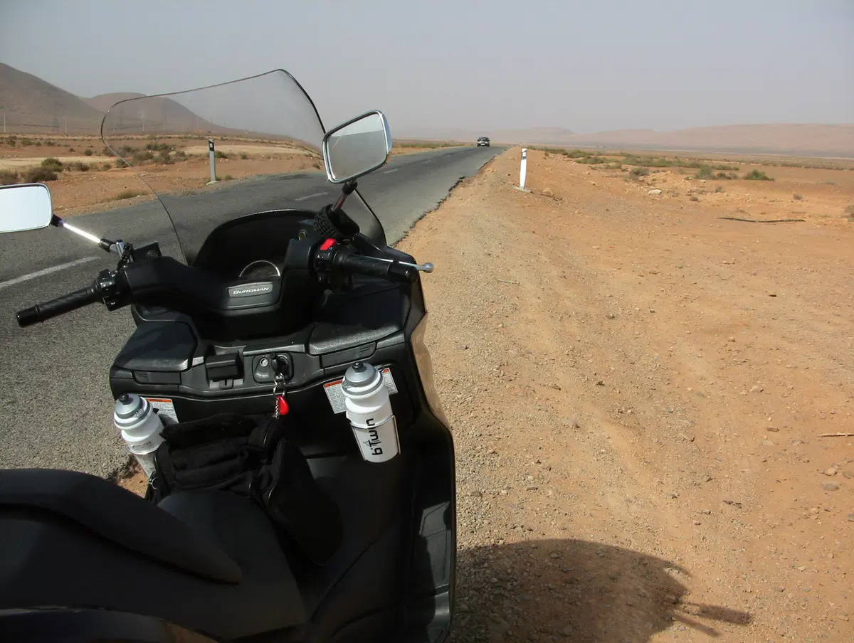 Viaggi: Milano-Dakar e ritorno in sella al Suzuki Burgman 400 (8)