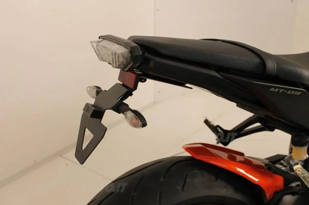 S2 Concept: kit estetico per la Yamaha MT-09 (2)
