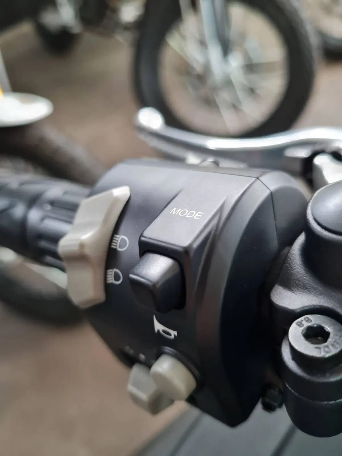 CFMOTO 650GT (2021 - 26) (6)
