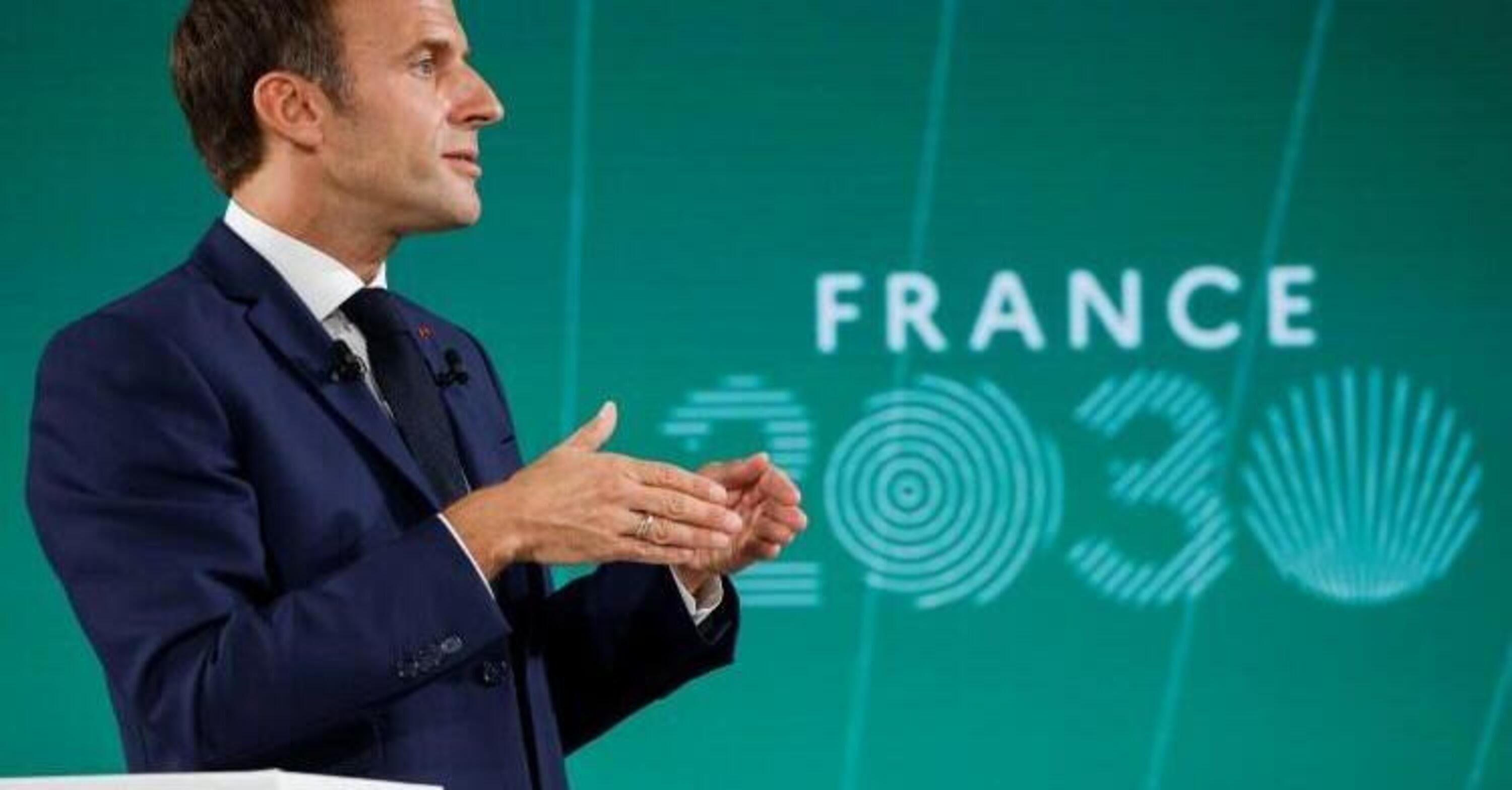 France 2030. Macron punta sui veicoli elettrici
