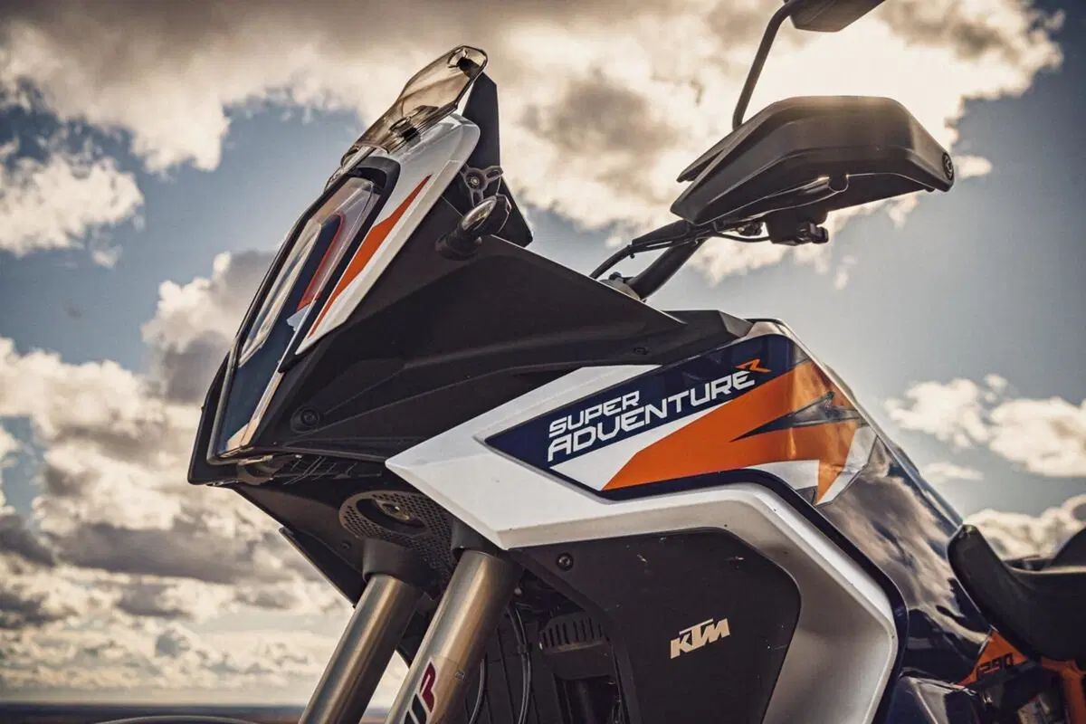 KTM 1290 SuperAdventure R TEST: l'abbiamo provata su strada e in enduro (7)