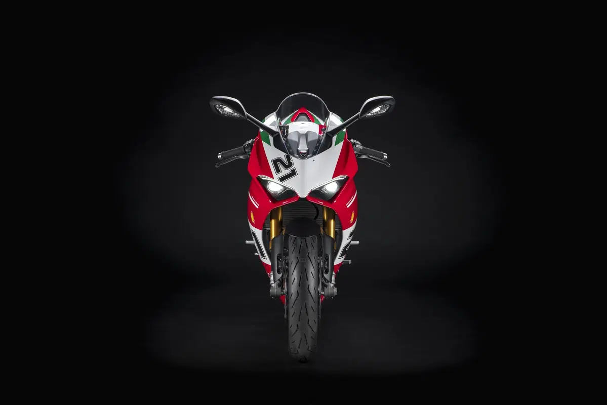 Ducati Panigale V2 Bayliss TEST. Replica d'autore (18)
