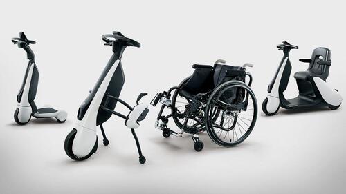 Toyota presenta il C+walk T, un nuovo veicolo di mobilità individuale