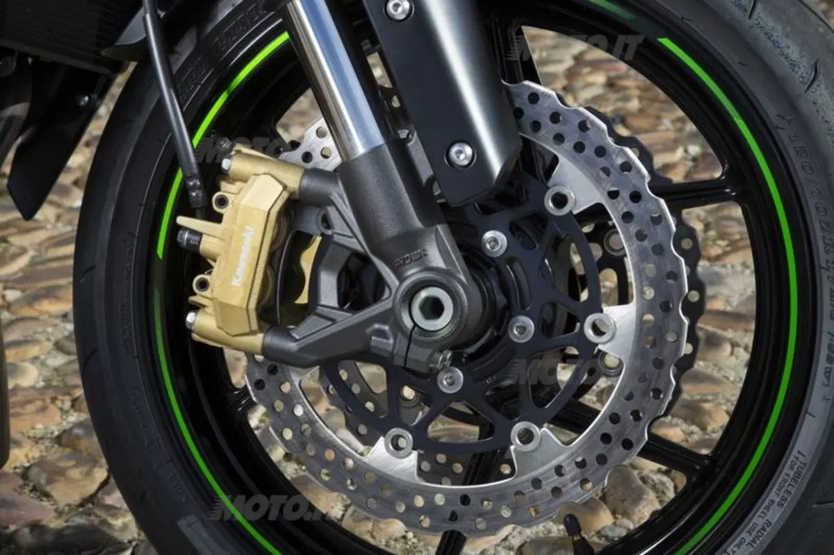 Kawasaki Z1000 2014  (45)