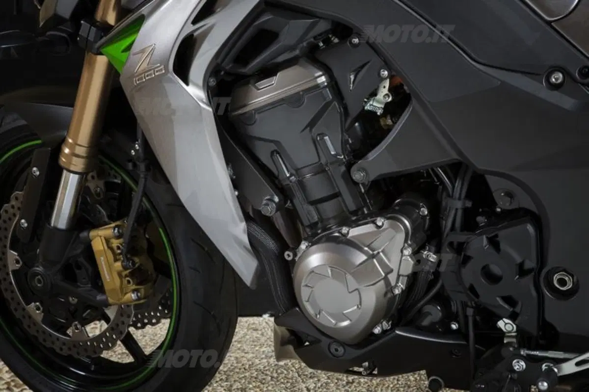 Kawasaki Z1000 2014  (50)