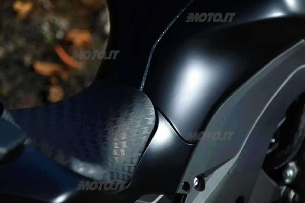 Kawasaki Z1000 2014  (65)