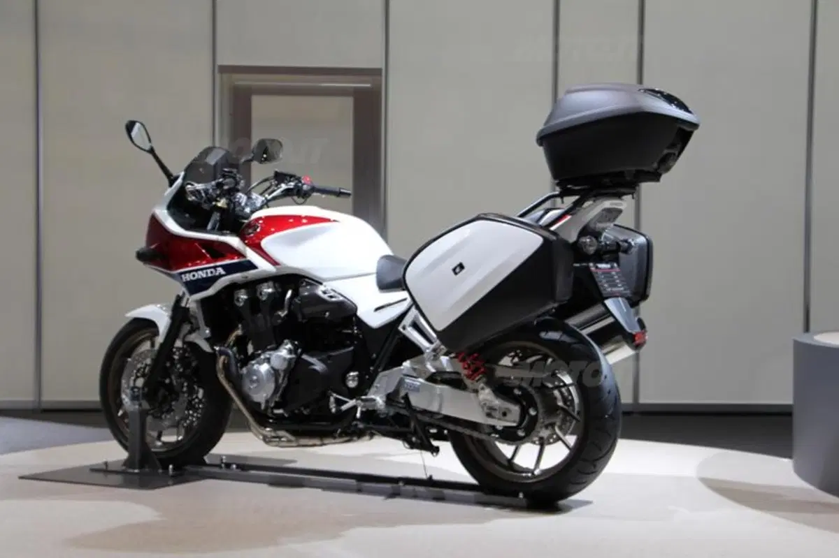 Le novità Honda a Tokyo: CB1100X, F6C e Super Bol d'Or (22)