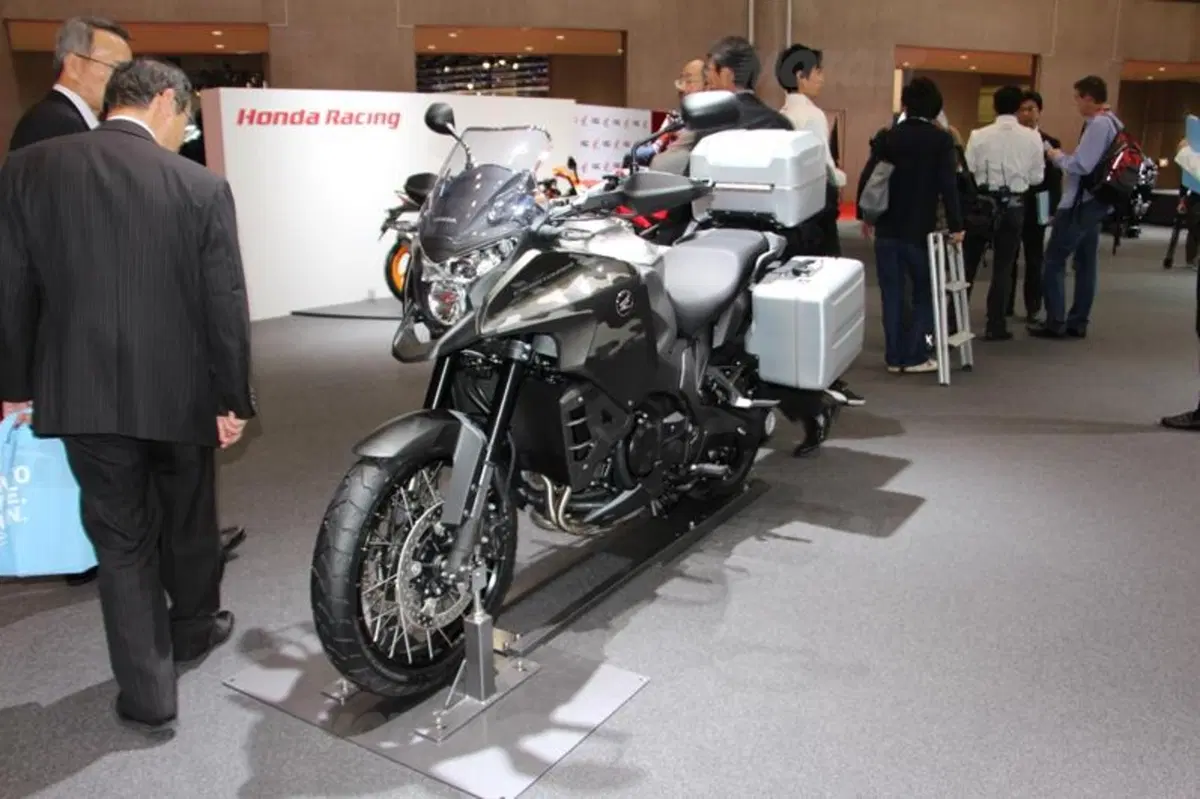 Le novità Honda a Tokyo: CB1100X, F6C e Super Bol d'Or (25)