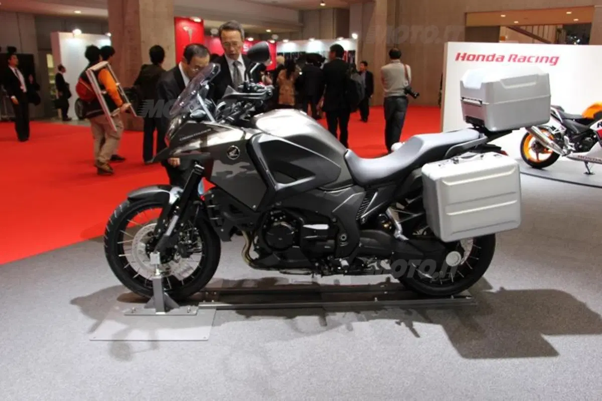 Le novità Honda a Tokyo: CB1100X, F6C e Super Bol d'Or (26)