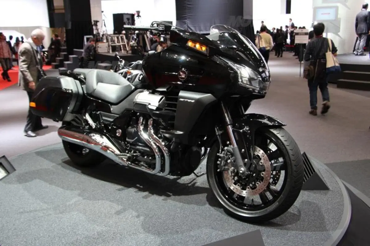Le novità Honda a Tokyo: CB1100X, F6C e Super Bol d'Or (31)