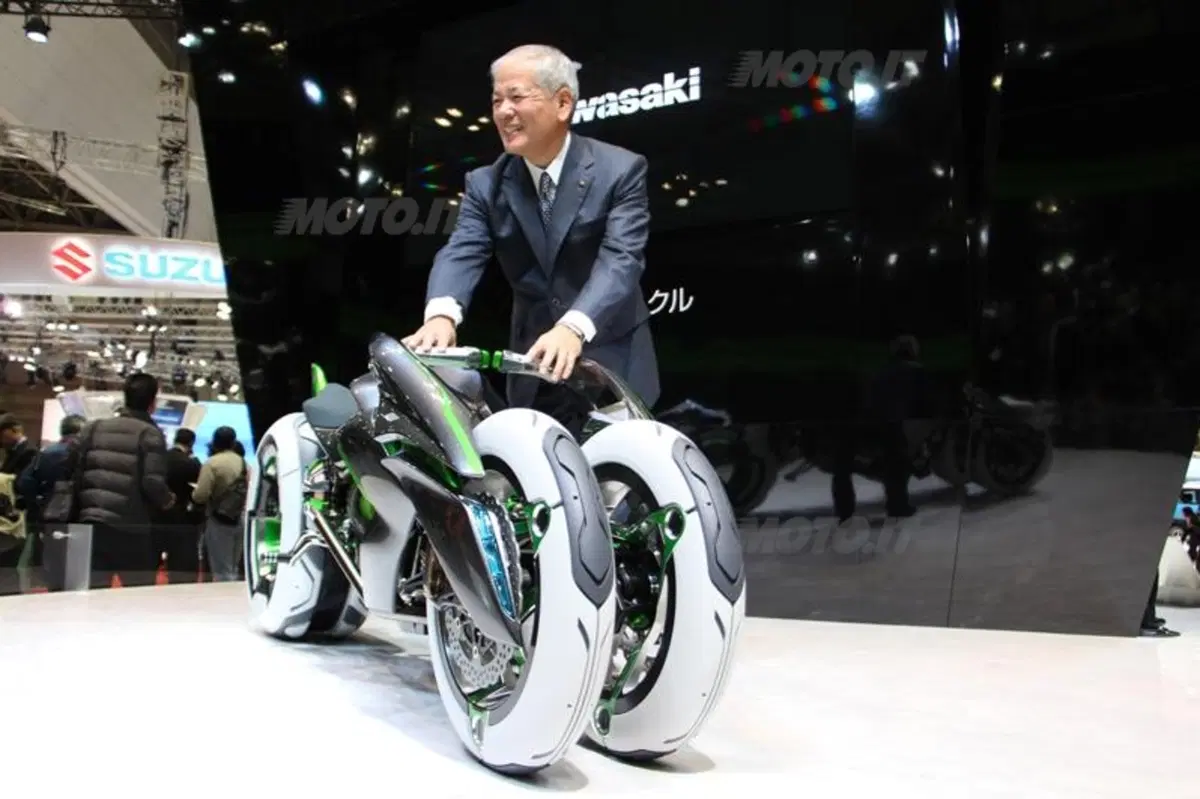 Kawasaki con un concept e con un motore turbo... (4)
