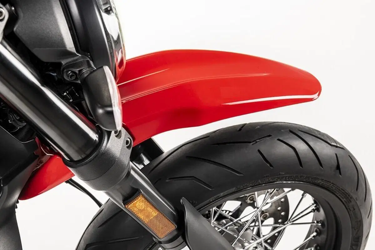 Ducati Scrambler 1100 Tribute Pro e Scrambler 800 Urban Motard 2022. Foto, dati e prezzi (10)