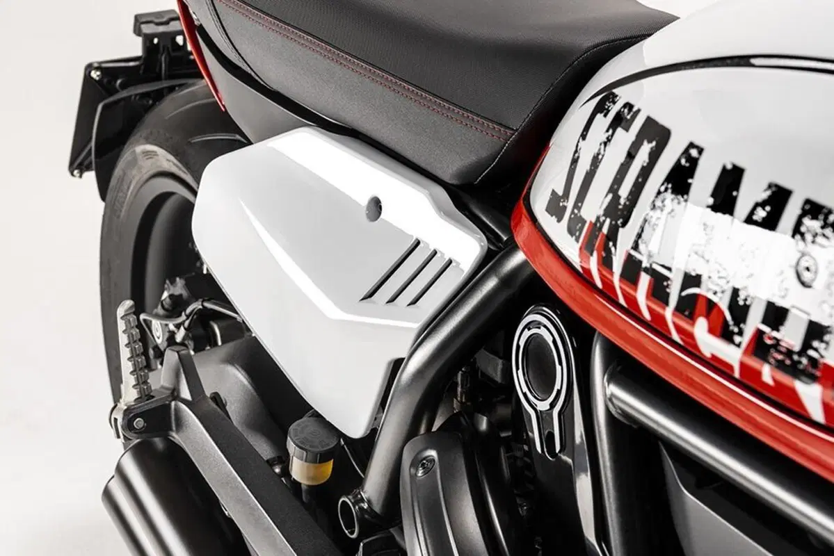 Ducati Scrambler 1100 Tribute Pro e Scrambler 800 Urban Motard 2022. Foto, dati e prezzi (8)