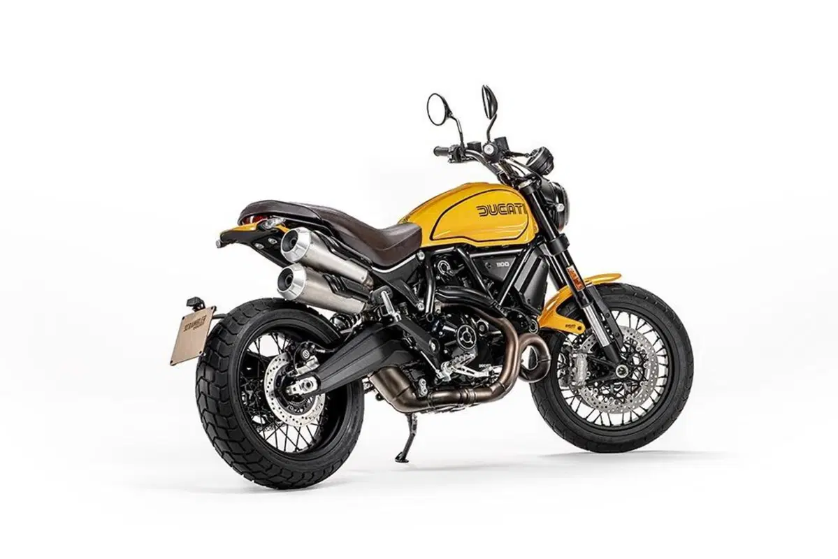 Ducati Scrambler 1100 Tribute Pro e Scrambler 800 Urban Motard 2022. Foto, dati e prezzi (21)