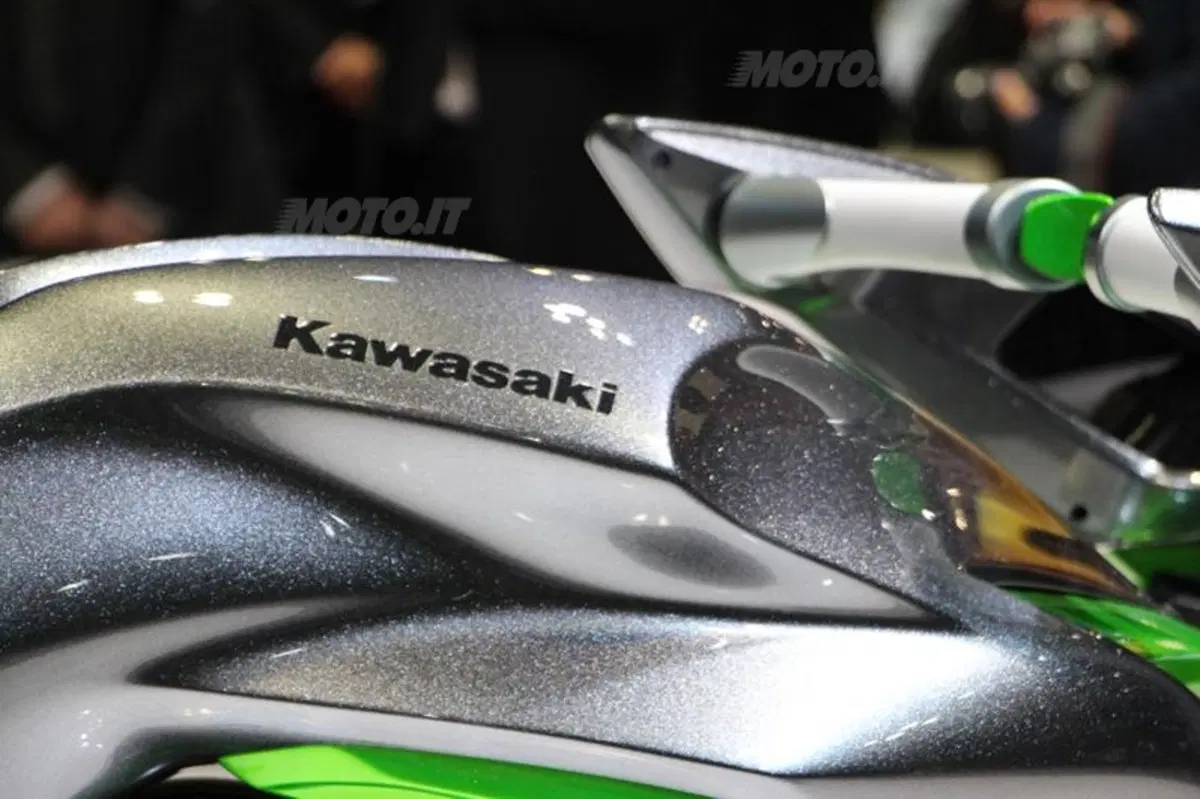 Kawasaki con un concept e con un motore turbo... (12)