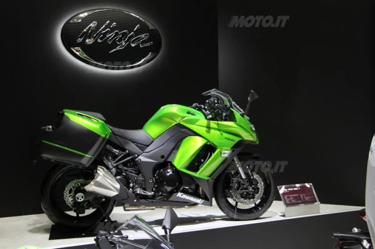 Kawasaki con un concept e con un motore turbo... (25)