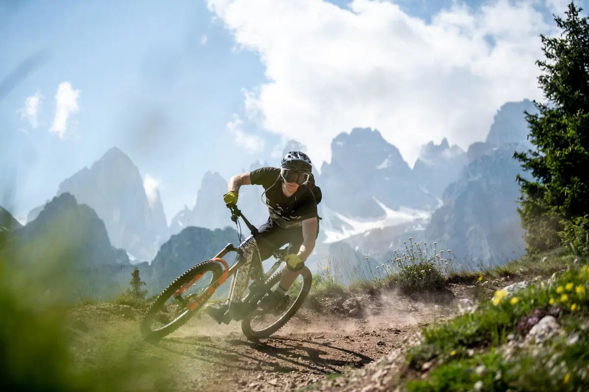 Test Rotwild R.E 375. Tecnologia, design e tanta leggerezza