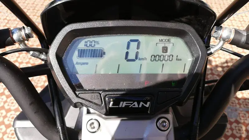 Lifan E3 (2018 - 26) (5)
