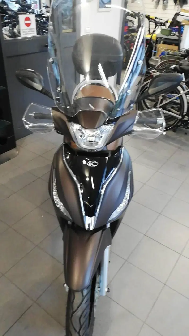 Kymco People 200i S (2021 - 26) (2)