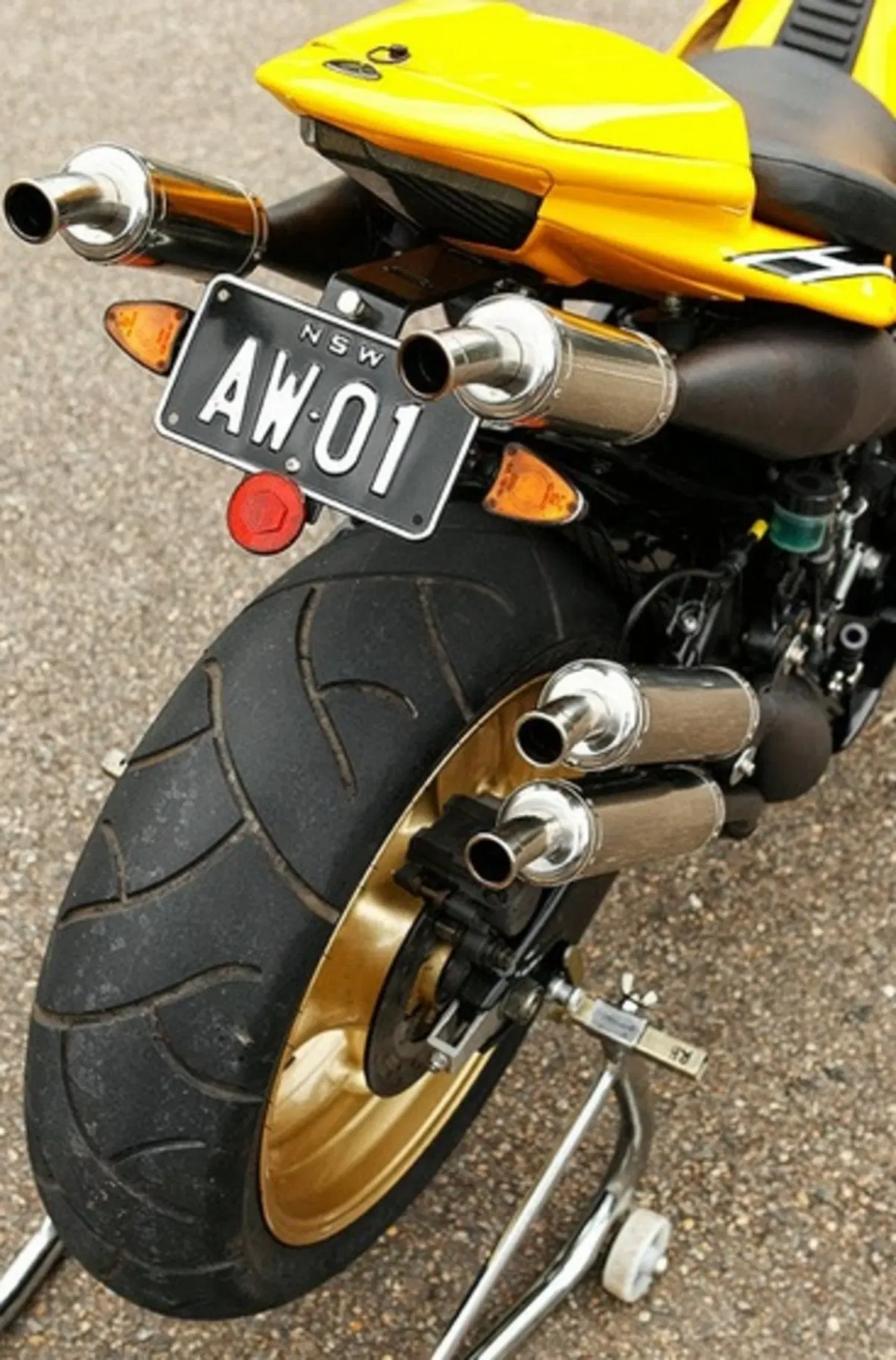 Yamaha RZ500 special