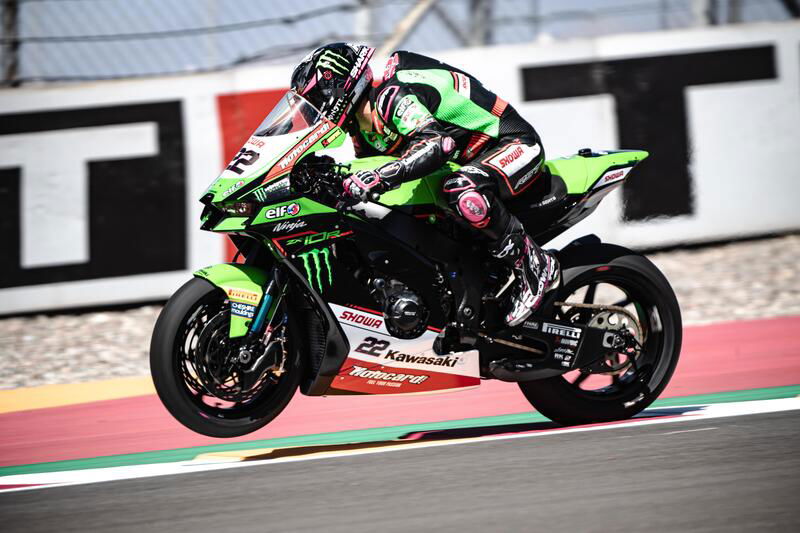 San Juan Villicum. Alex Lowes (Kawasaki)