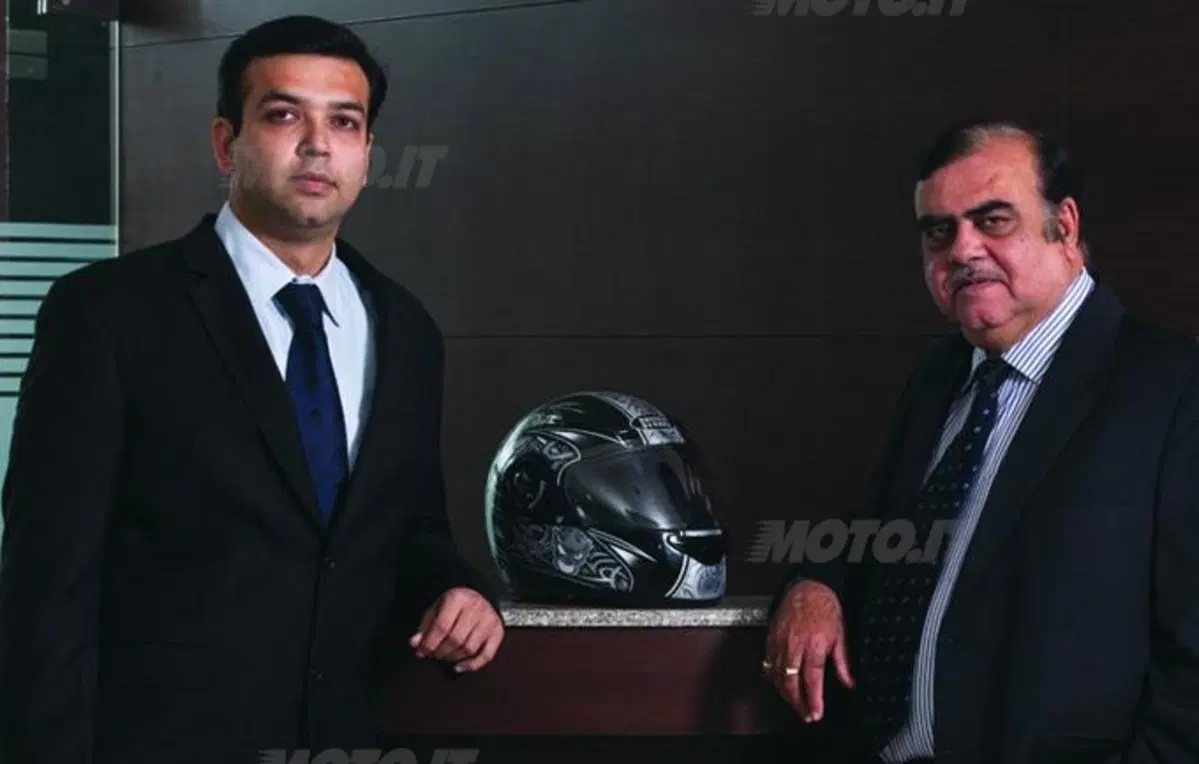 India grande produttore di moto. E di caschi (16)