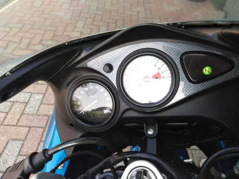 Suzuki SV 650 S (3)