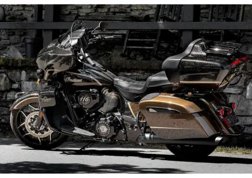 Indian Challenger 1768 Dark Horse Jack Daniel's (2021)
