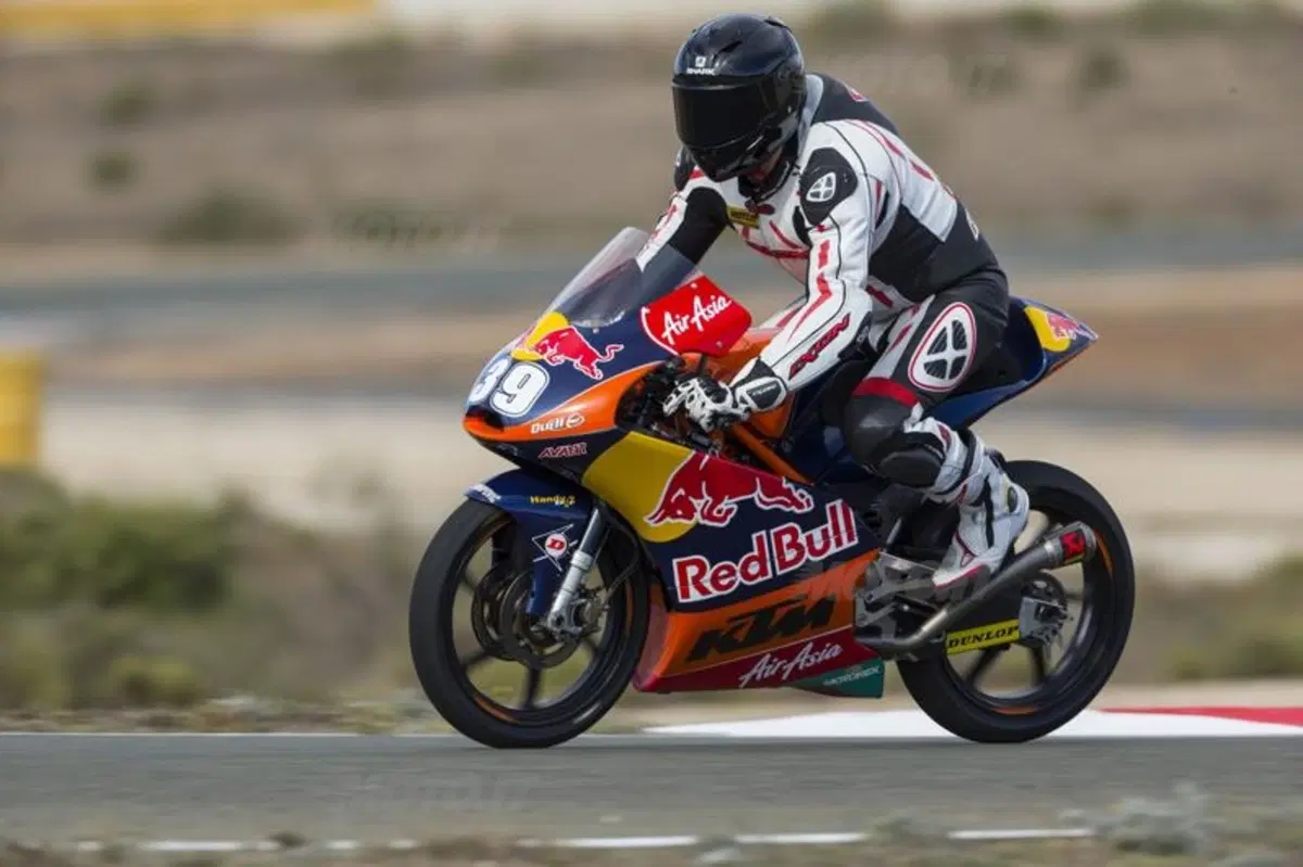 KTM RC 250R Moto3  (7)