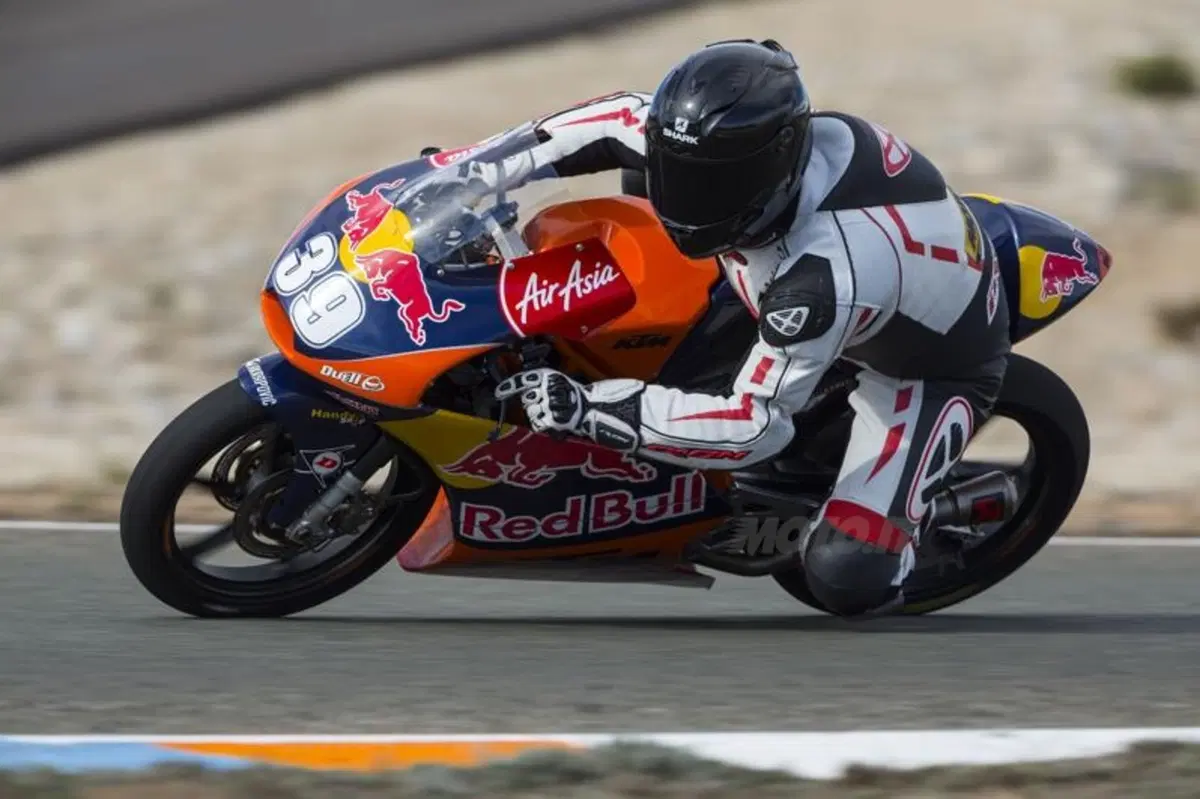 KTM RC 250R Moto3  (8)
