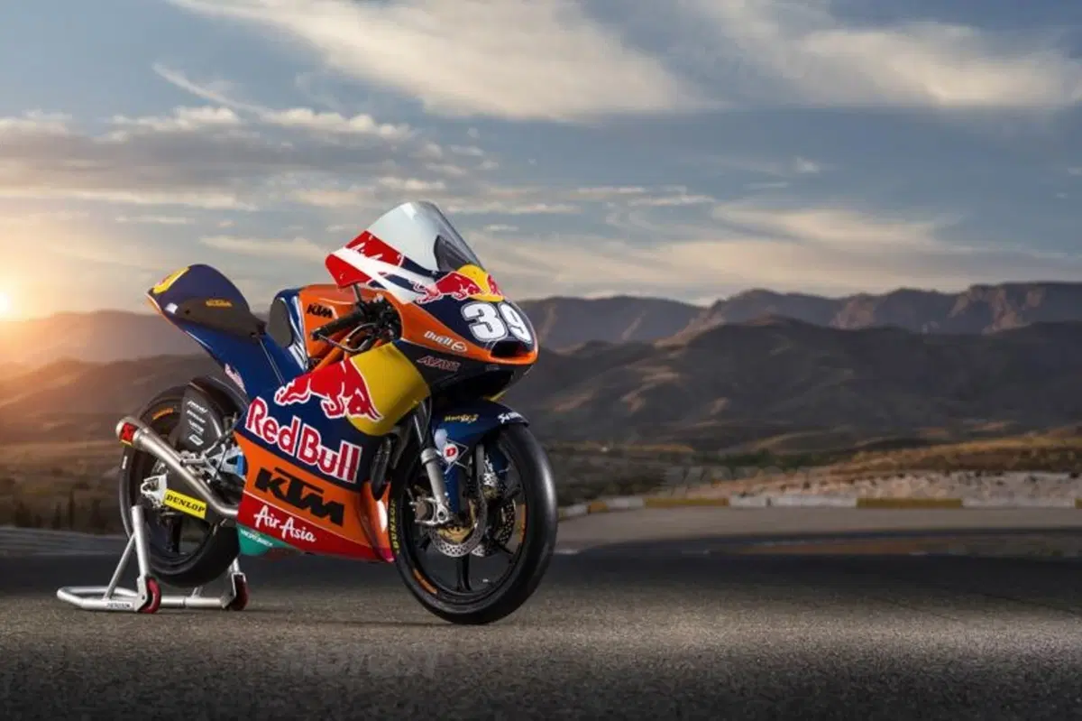 KTM RC 250R Moto3  (24)