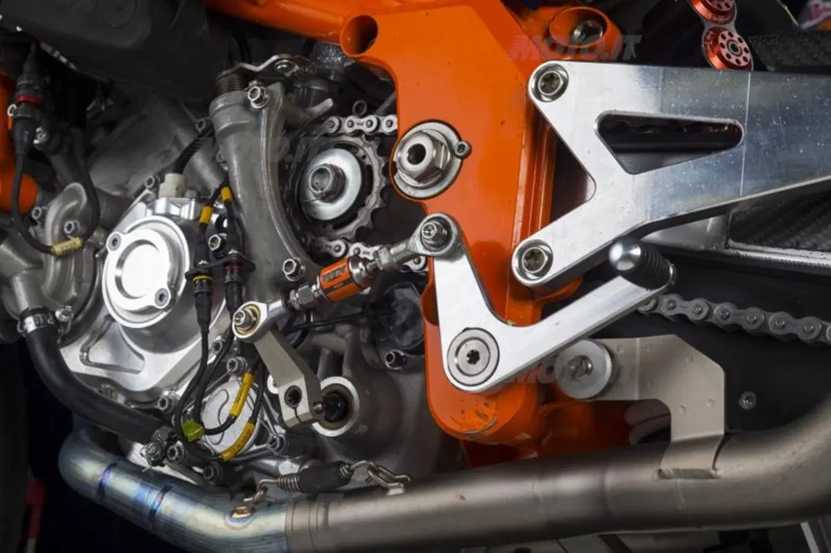 KTM RC 250R Moto3  (38)