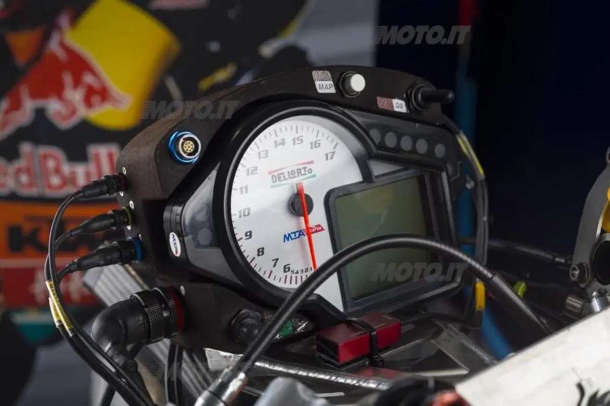 KTM RC 250R Moto3  (42)