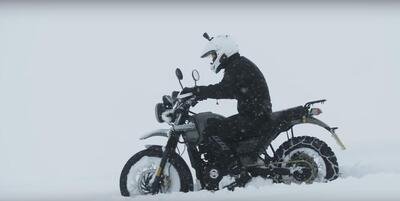 Due Royal Enfield Himalayan al Polo Sud - 90&deg; SOUTH - QUEST FOR THE POLE