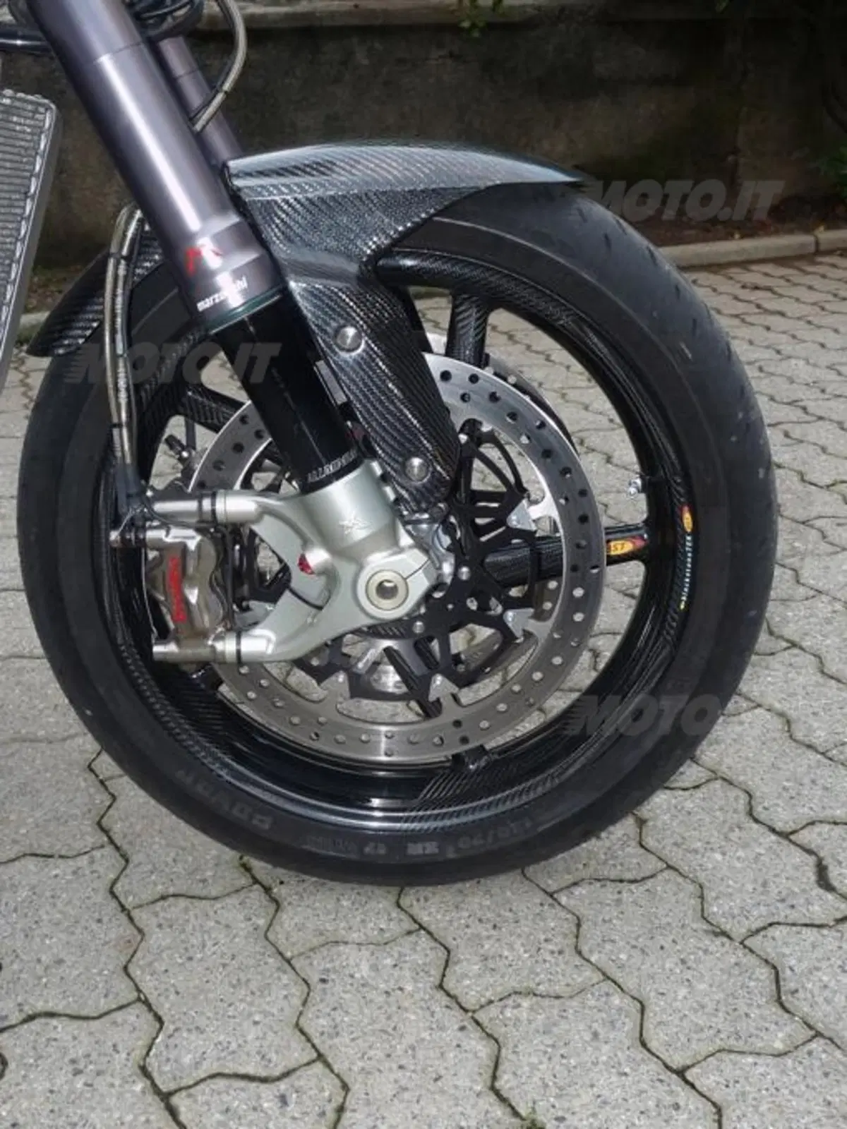 Una misteriosa bicilindrica sorpresa in Brianza. Vertemati? (11)