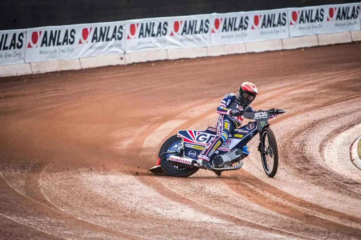 Speedway: Artem Laguta primo russo iridato e la Gran Bretagna torna al sucesso dopo 32 anni nello Speedway delle Nazioni (6)