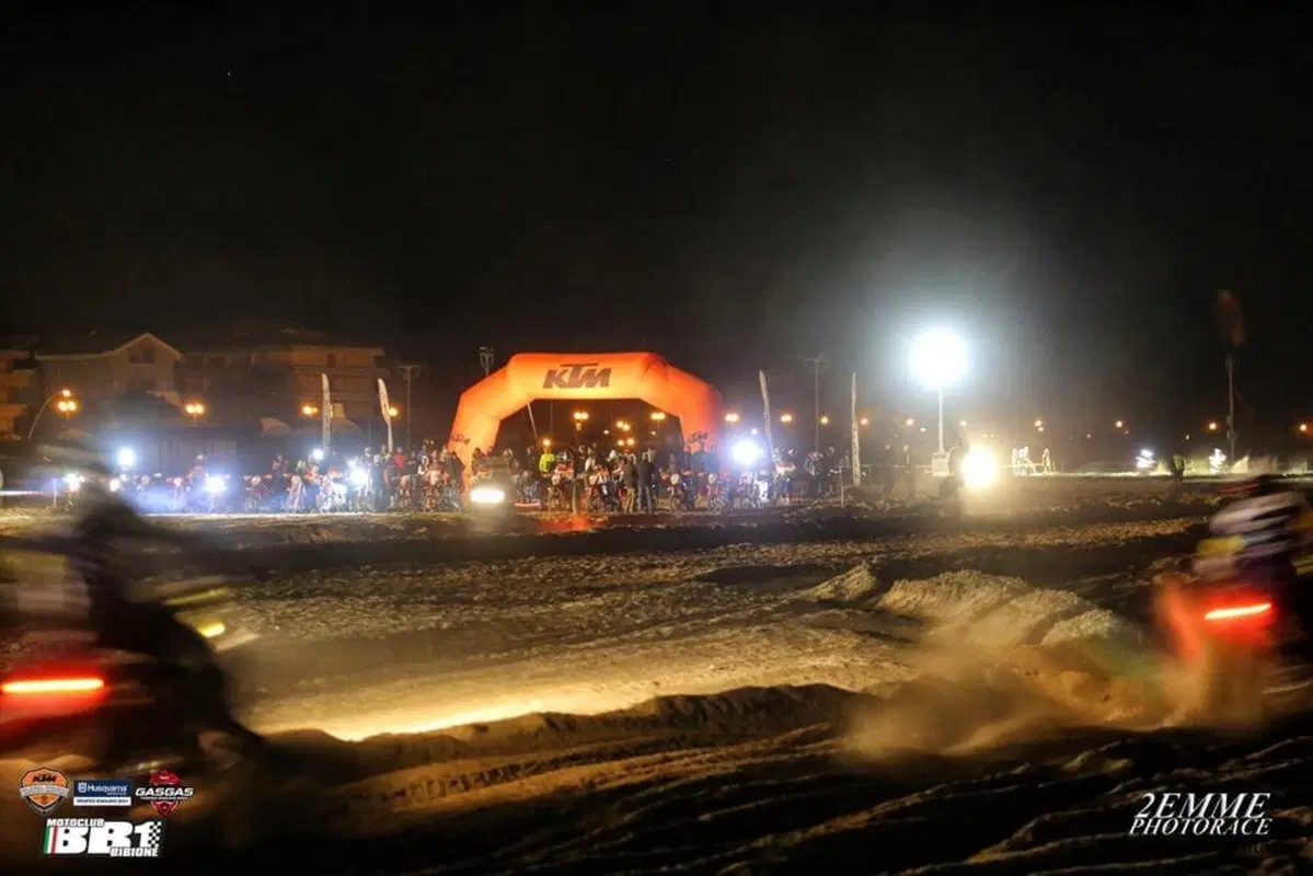 Supermarecross? Quasi! Vi raccontiamo la gara di Bibione del Trofeo Enduro KTM 2021 (12)