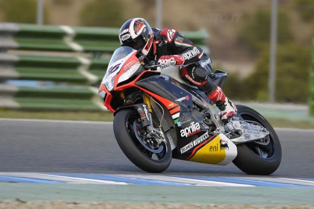 Tom Sykes mette tutti in fila nei test SBK di Jerez (3)