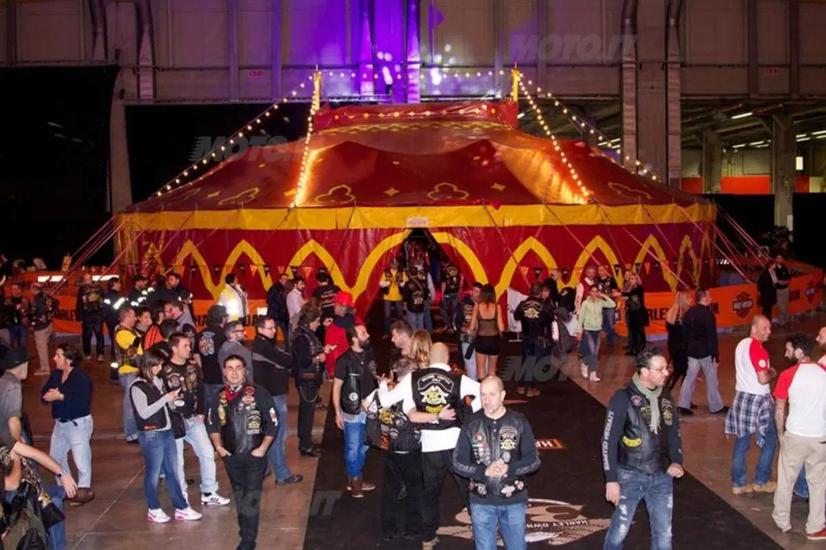 L'Harley Owners Group ha festeggiato 30 anni a Bologna