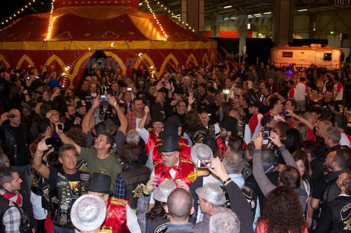 L'Harley Owners Group ha festeggiato 30 anni a Bologna (3)