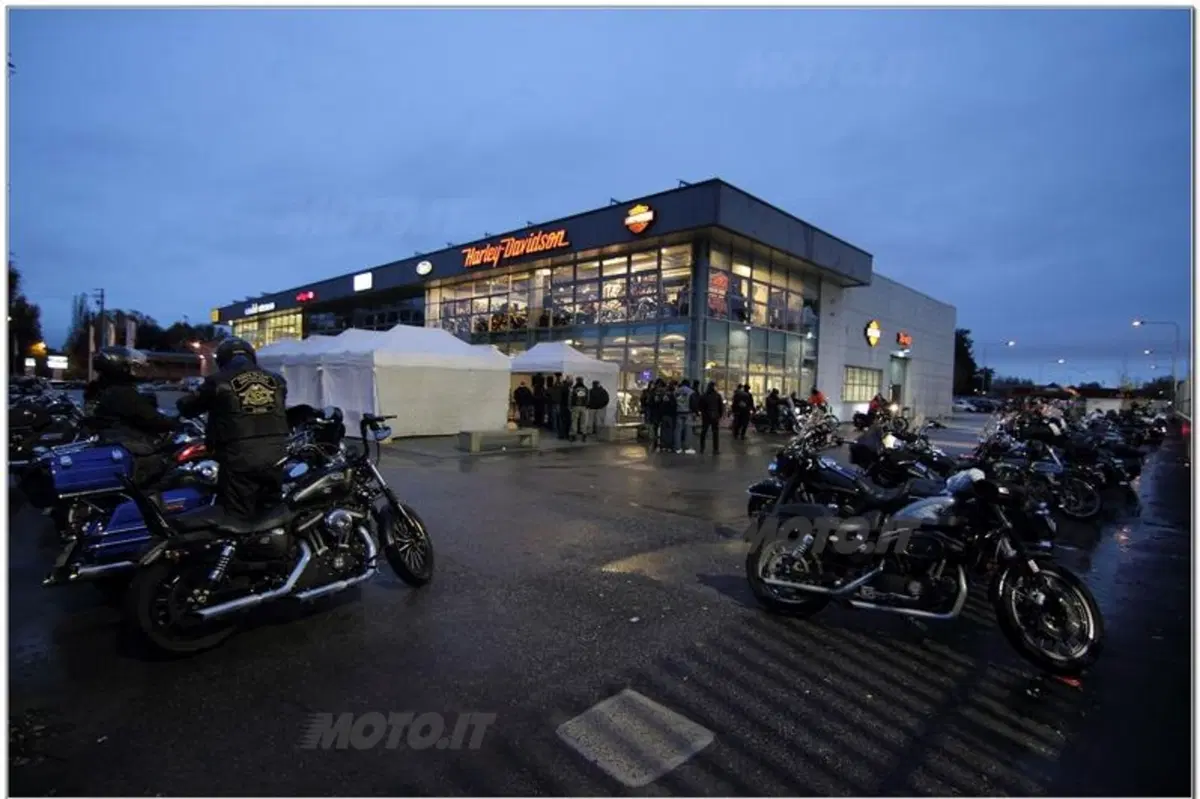 L'Harley Owners Group ha festeggiato 30 anni a Bologna (6)
