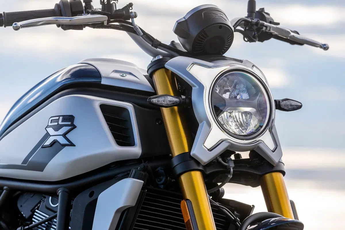 CFMOTO 700 CL-X  (4)